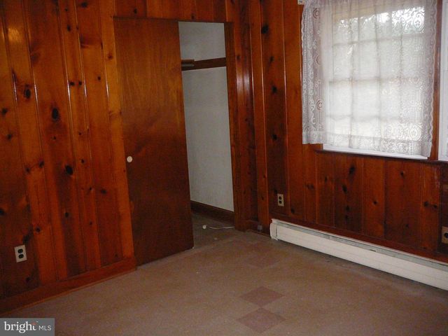 6088 FREDERICKSBURG TPKE, Woodford, VA 22580