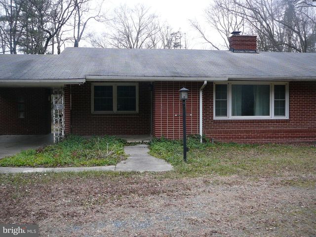 6088 FREDERICKSBURG TPKE, Woodford, VA 22580