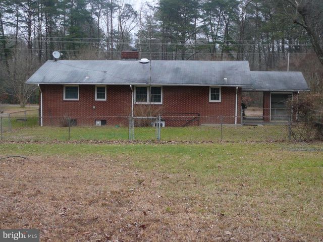 6088 FREDERICKSBURG TPKE, Woodford, VA 22580