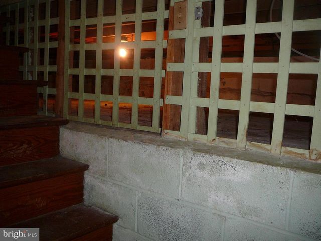 6088 FREDERICKSBURG TPKE, Woodford, VA 22580