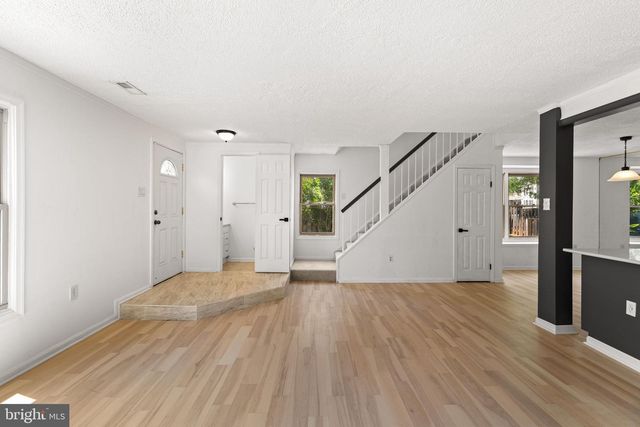 7559 BELLE GRAE DR, Manassas, VA 20109