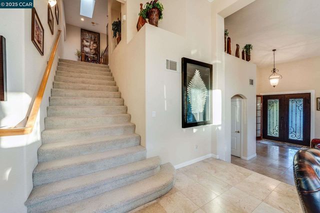 1105 Peacock Creek Drive, Clayton, CA 94517