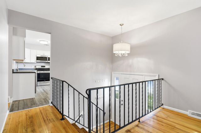 6479 Karl Road, Columbus, OH 43229