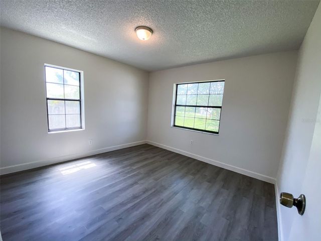 28046 LOIS DRIVE, Tavares, FL 32778