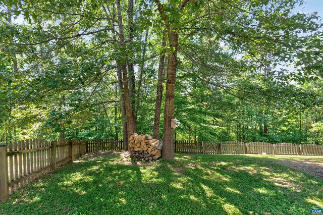 459 JEFFERSON DR, Palmyra, VA 22963