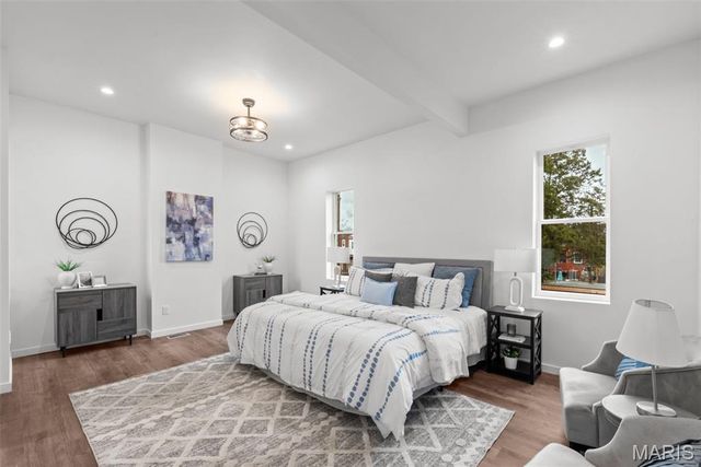 3330 Wisconsin Avenue, St Louis, MO 63118