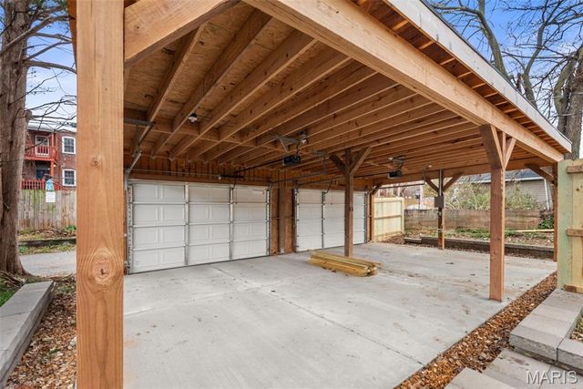 3330 Wisconsin Avenue, St Louis, MO 63118