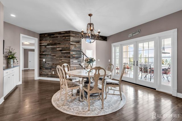 1 Belmont Court, Monroe, NJ 08831