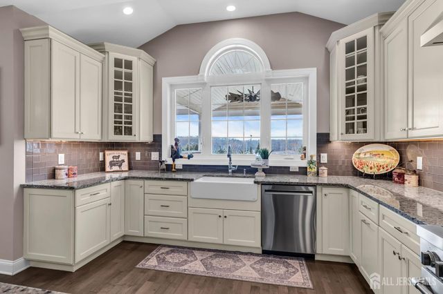 1 Belmont Court, Monroe, NJ 08831