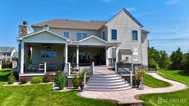 1 Belmont Court, Monroe, NJ 08831