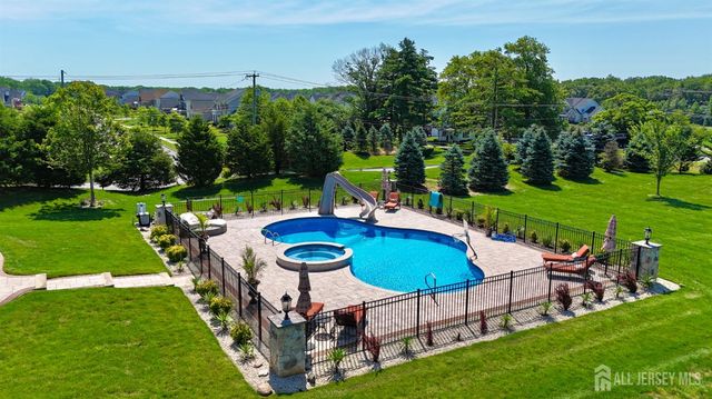 1 Belmont Court, Monroe, NJ 08831