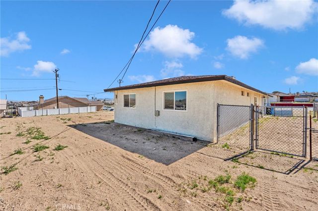 581 Starlight Street, Barstow, CA 92311