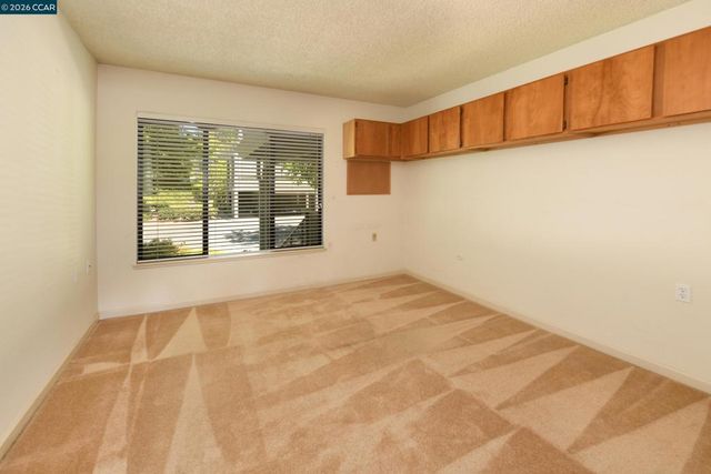 3349 Golden Rain Rd 15, Walnut Creek, CA 94595