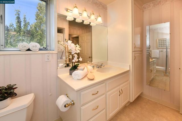 3349 Golden Rain Rd 15, Walnut Creek, CA 94595
