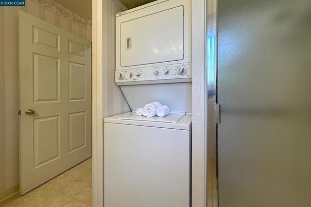 3349 Golden Rain Rd 15, Walnut Creek, CA 94595