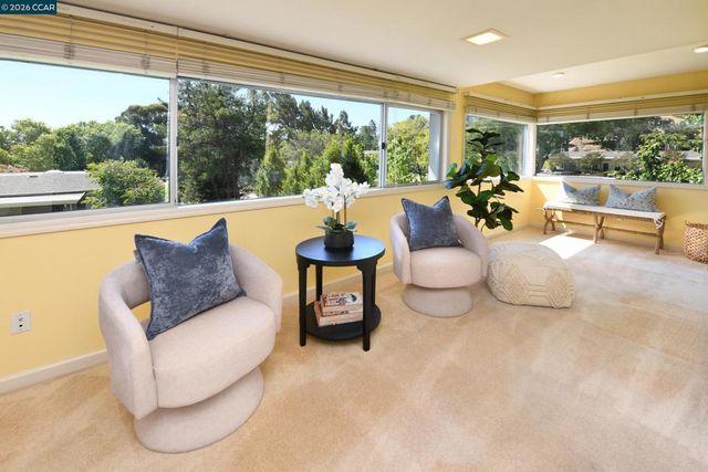 3349 Golden Rain Rd 15, Walnut Creek, CA 94595