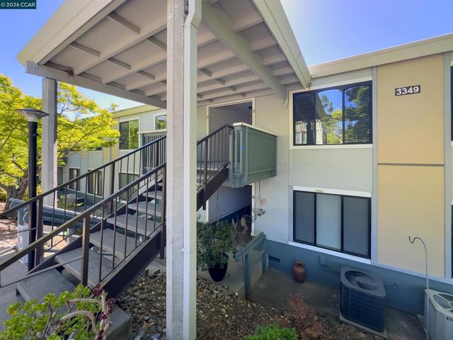 3349 Golden Rain Rd 15, Walnut Creek, CA 94595