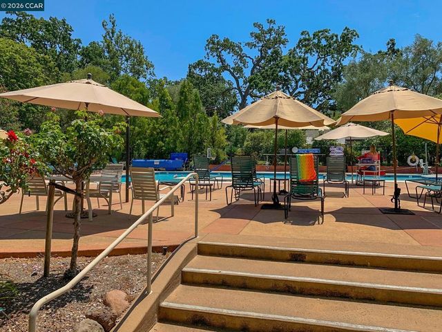 3349 Golden Rain Rd 15, Walnut Creek, CA 94595