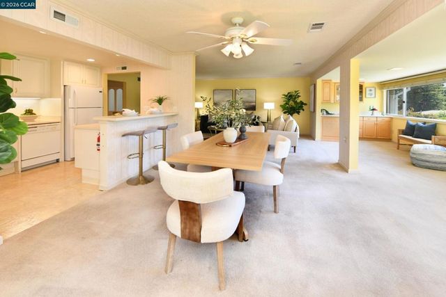 3349 Golden Rain Rd 15, Walnut Creek, CA 94595