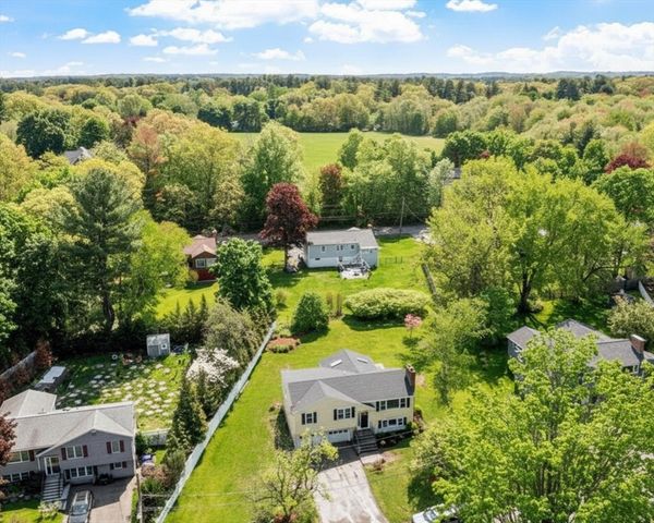 21 Clark Rd, Bedford, MA 01730