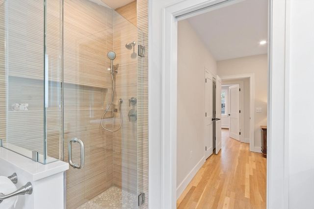 21 Clark Rd, Bedford, MA 01730