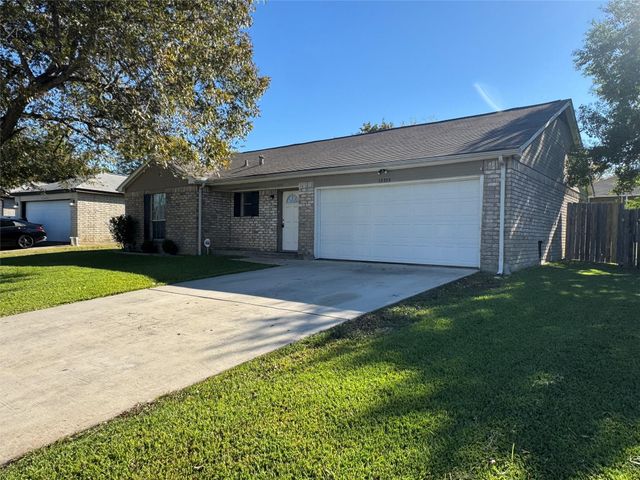 13355 Lake Breeze Lane, Willis, TX 77318