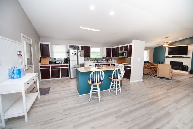 102 N Lanford Road, Spartanburg, SC 29301