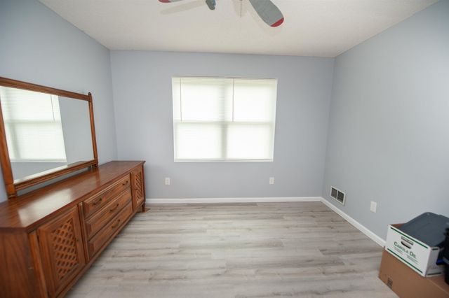102 N Lanford Road, Spartanburg, SC 29301