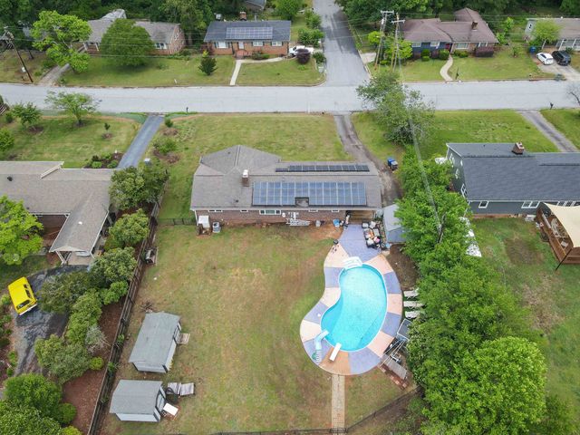 102 N Lanford Road, Spartanburg, SC 29301