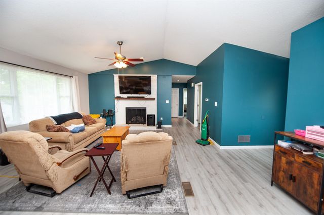 102 N Lanford Road, Spartanburg, SC 29301