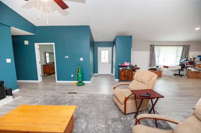 102 N Lanford Road, Spartanburg, SC 29301