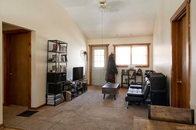 19 Roselawn Road, Central Valley, NY 10917