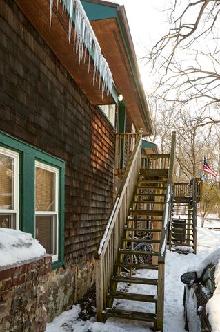 19 Roselawn Road, Central Valley, NY 10917