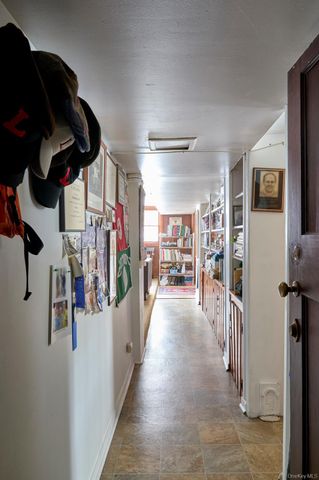 19 Roselawn Road, Central Valley, NY 10917