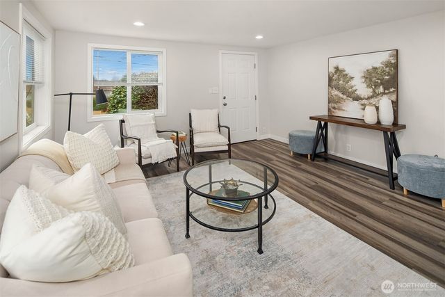 3536 S Brandon Street, Seattle, WA 98118