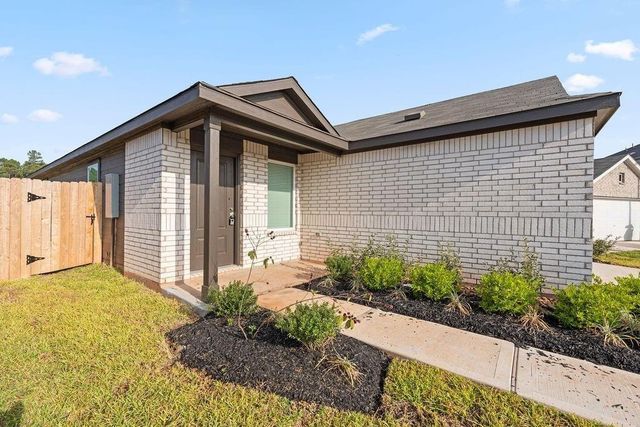 1627 Winwood Drive, Conroe, TX 77303