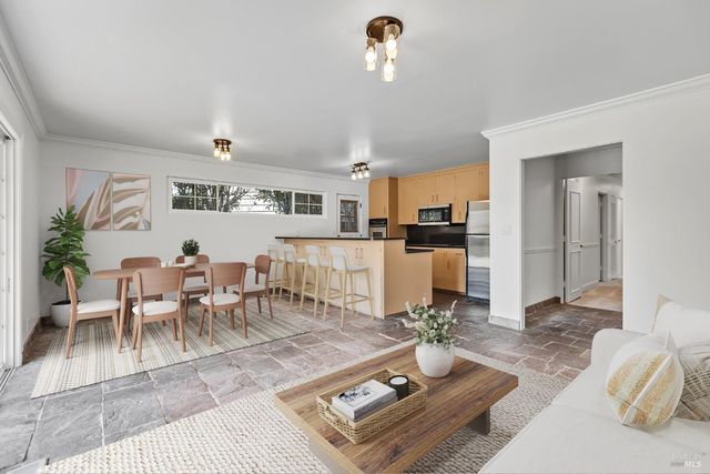 21 Washington Ave, San Rafael, CA 94903