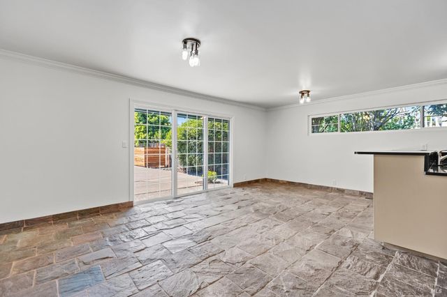 21 Washington Ave, San Rafael, CA 94903