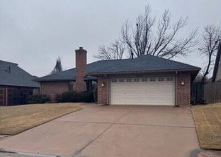 17513 Woodsorrel Road, Edmond, OK 73012