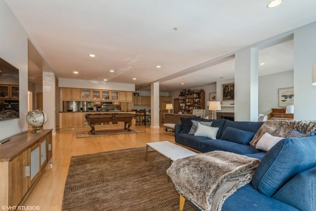 1421 Sherman Avenue 201, Evanston, IL 60201