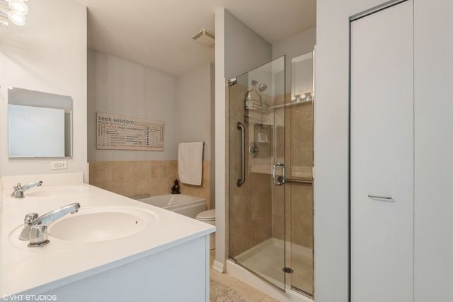 1421 Sherman Avenue 201, Evanston, IL 60201