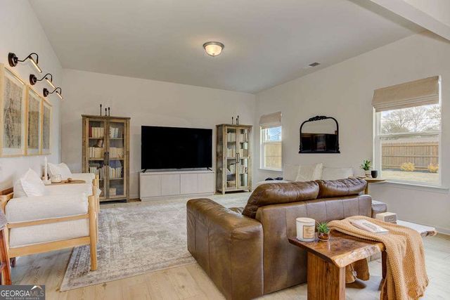 636 Summerfield Lane NW, Cartersville, GA 30120