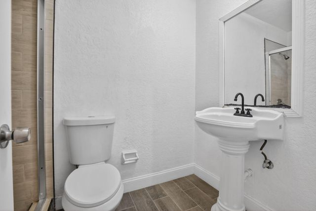 11556 NW 1ST Street, Plantation, FL 33325