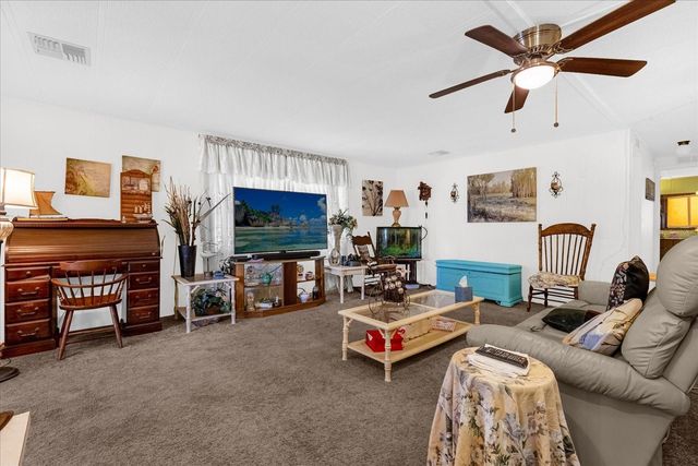 115 TROPICAL LANE, Leesburg, FL 34748