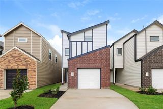 15228 Estrella East, Houston, TX 77073