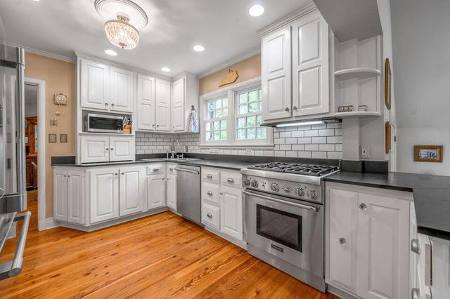 951 Cooper Drive, Lexington, KY 40502