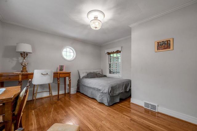 951 Cooper Drive, Lexington, KY 40502