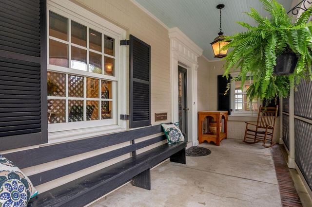 951 Cooper Drive, Lexington, KY 40502