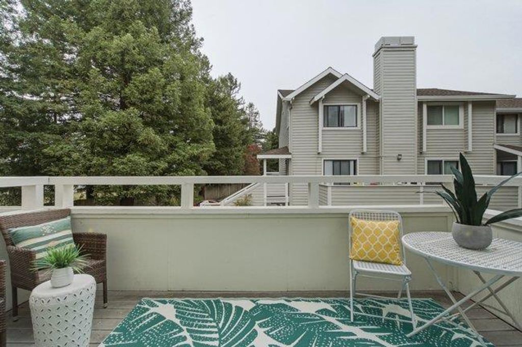 Image 24 of property listing at 41 Grandview Street 805, Santa Cruz, CA 95060