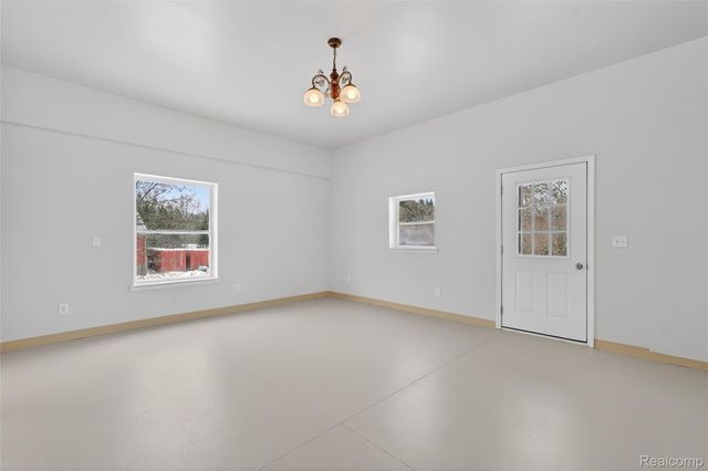 9624 Bridge Lake Road, Springfield Charter Township, MI 48348